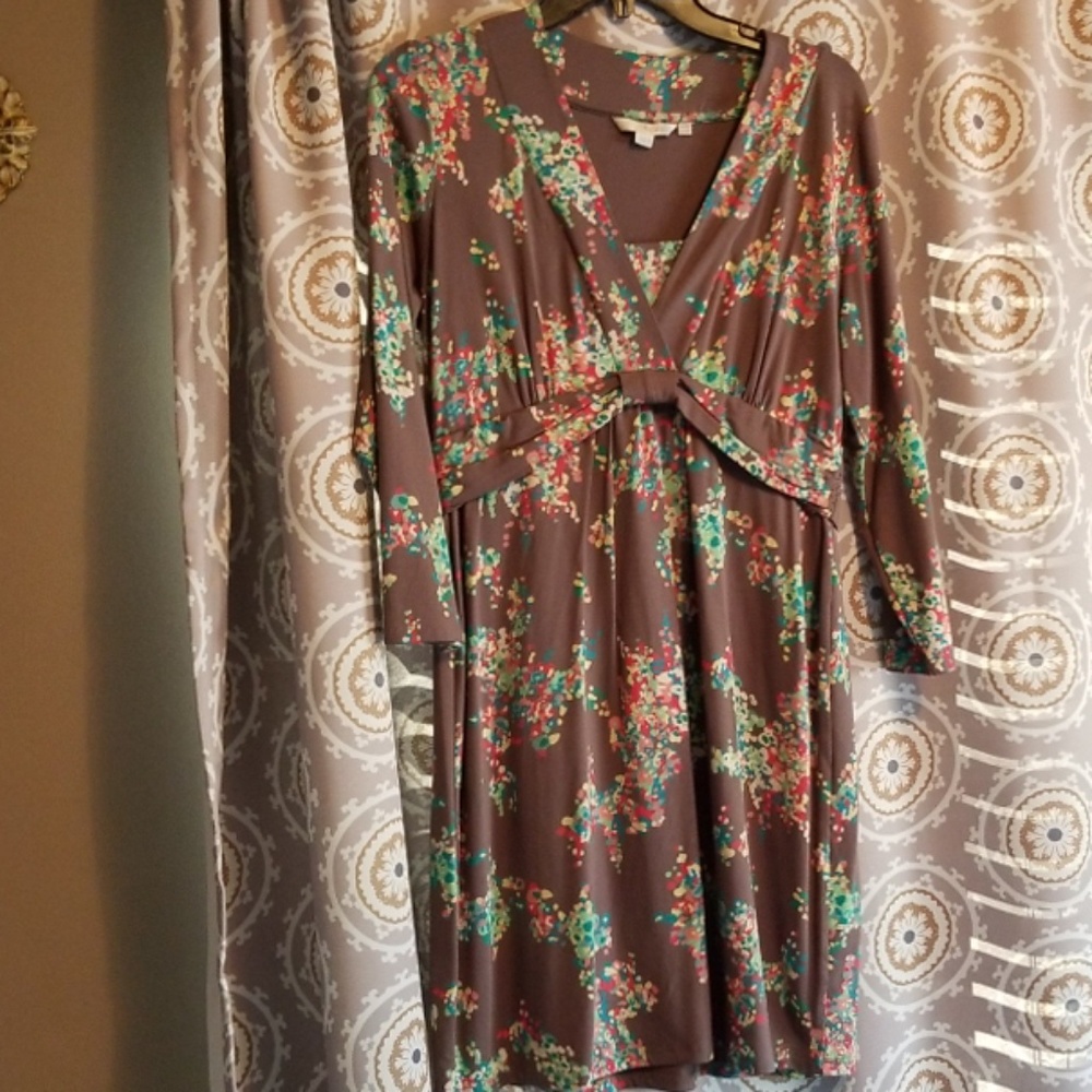 Boden stretchy gray dress